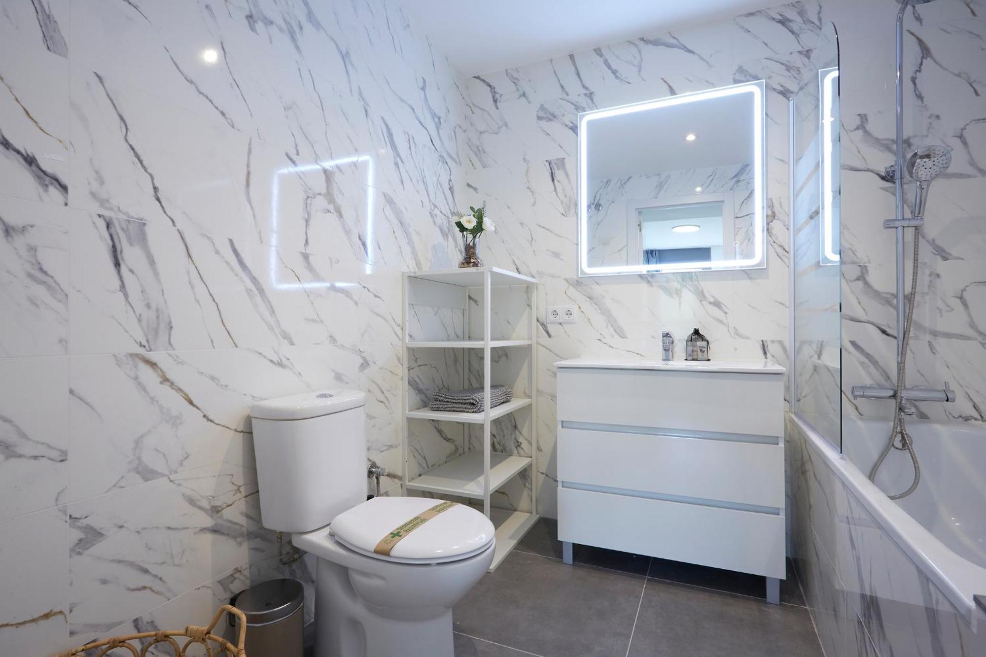 Three Bedroom Two Bathroom Apartment Close To Beach Barcelona Exteriör bild